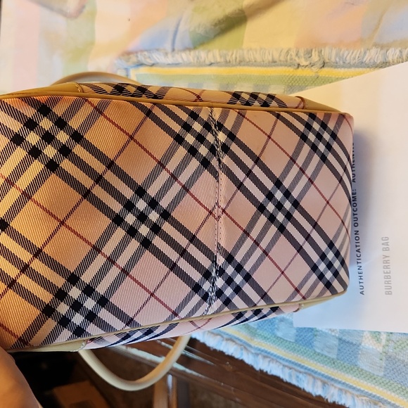 BURBERRY BLUE LABLE VINTAGE HAND BAG/ W COA - Picture 12 of 15